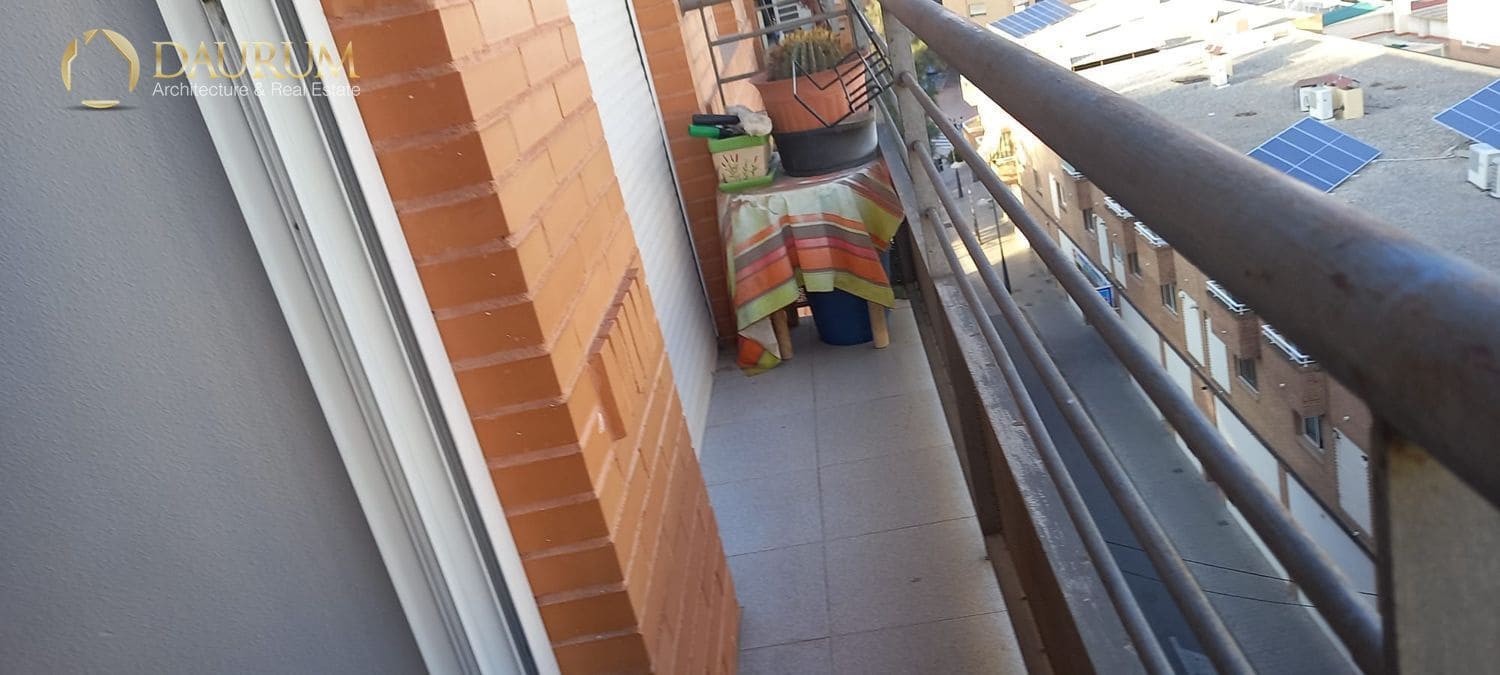 3 bedroom Flat for sale in San Vicente / Sant Vicent del Raspeig - € 230,000 (Ref: 9965743)