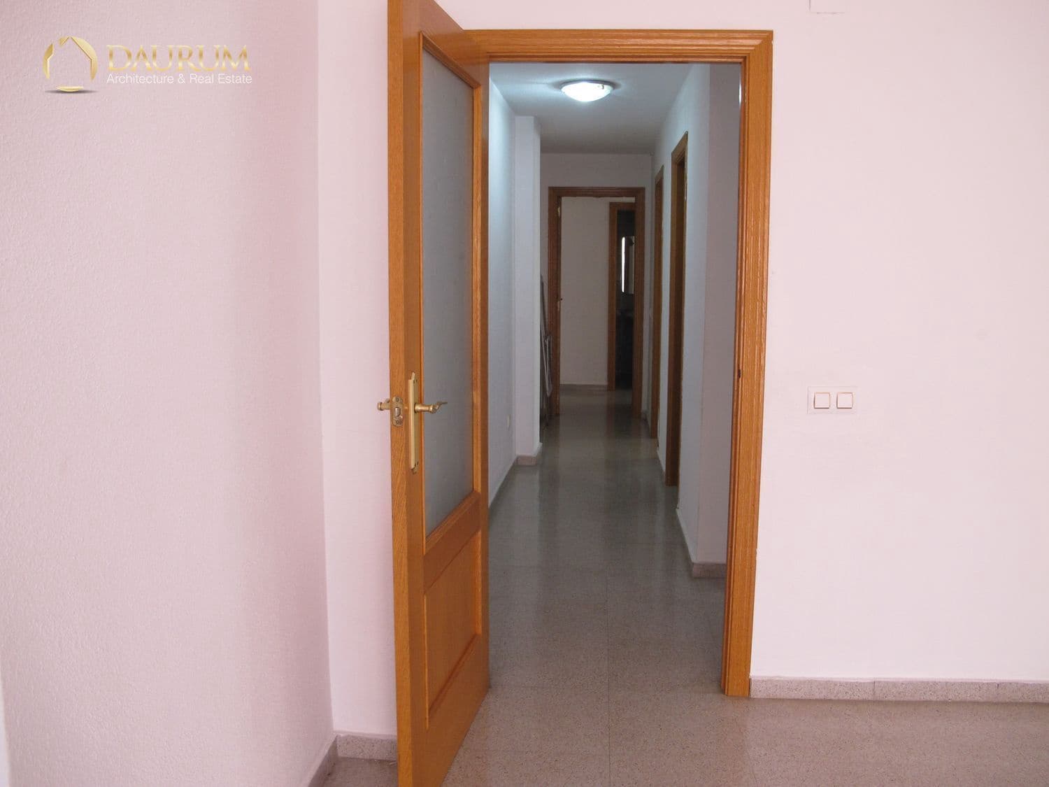 3 bedroom Flat for sale in San Vicente / Sant Vicent del Raspeig - € 230,000 (Ref: 9965743)