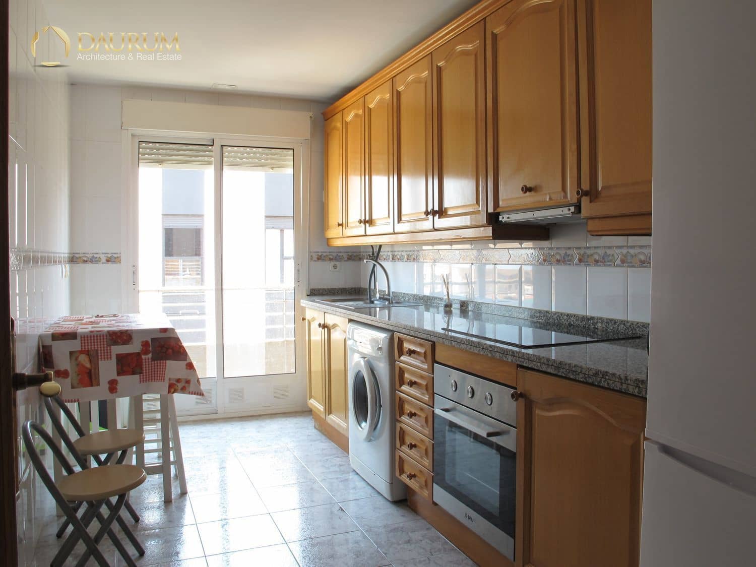 3 bedroom Flat for sale in San Vicente / Sant Vicent del Raspeig - € 230,000 (Ref: 9965743)