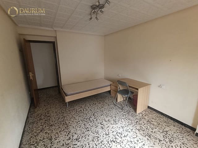 4 slaapkamer Flat te koop in Altabix, Elche / Elx - € 155.000 (Ref: 9965840)