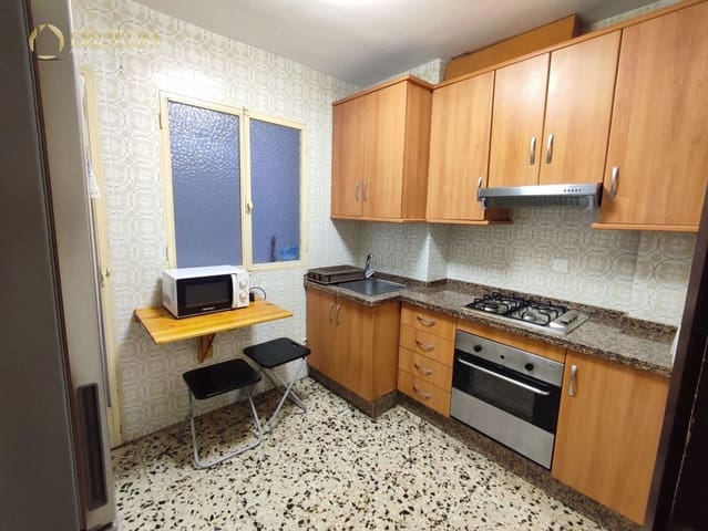 4 slaapkamer Flat te koop in Altabix, Elche / Elx - € 155.000 (Ref: 9965840)