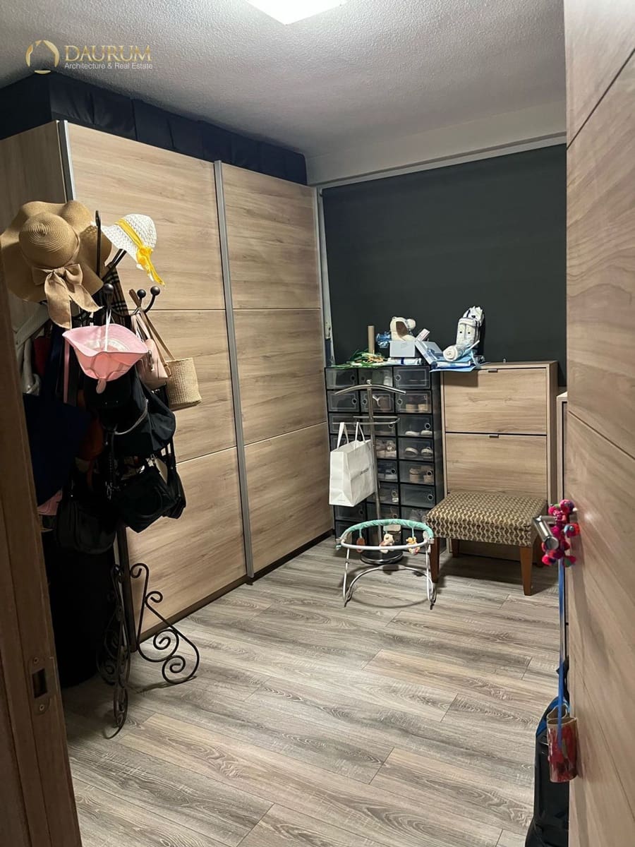 3 makuuhuone Asunto myytävänä paikassa Alicante kaupunki - 199 800 € (Ref: 9965919)