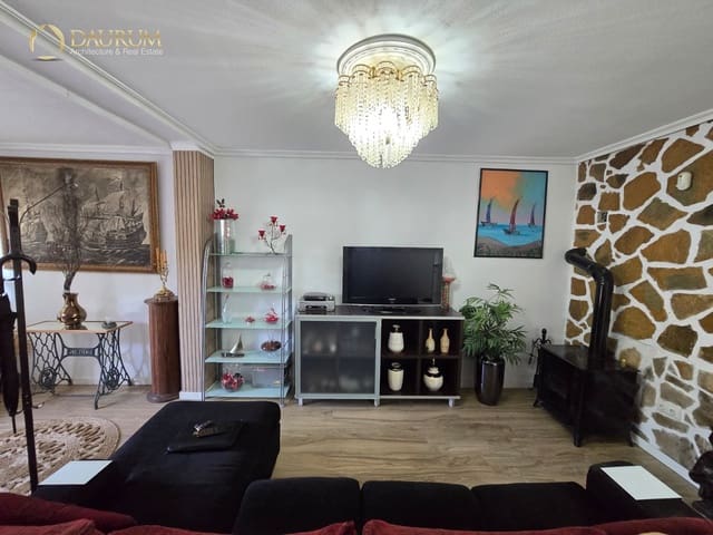 4 soveværelse Byhus til salg i San Vicente / Sant Vicent del Raspeig med swimmingpool garage - € 316.000 (Ref: 9968991)