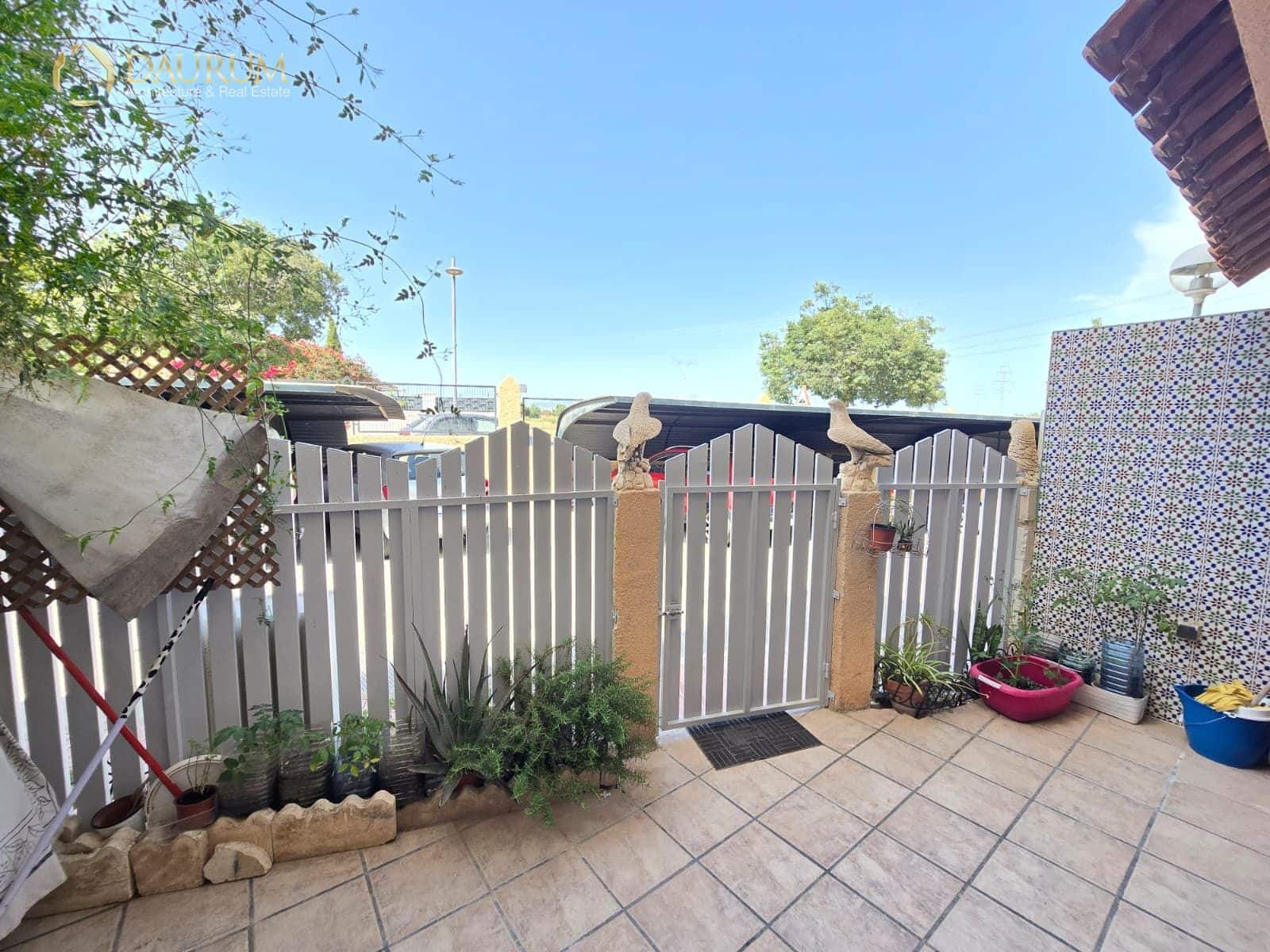 4 bedroom Townhouse for sale in San Vicente / Sant Vicent del Raspeig with pool garage - € 316,000 (Ref: 9968991)