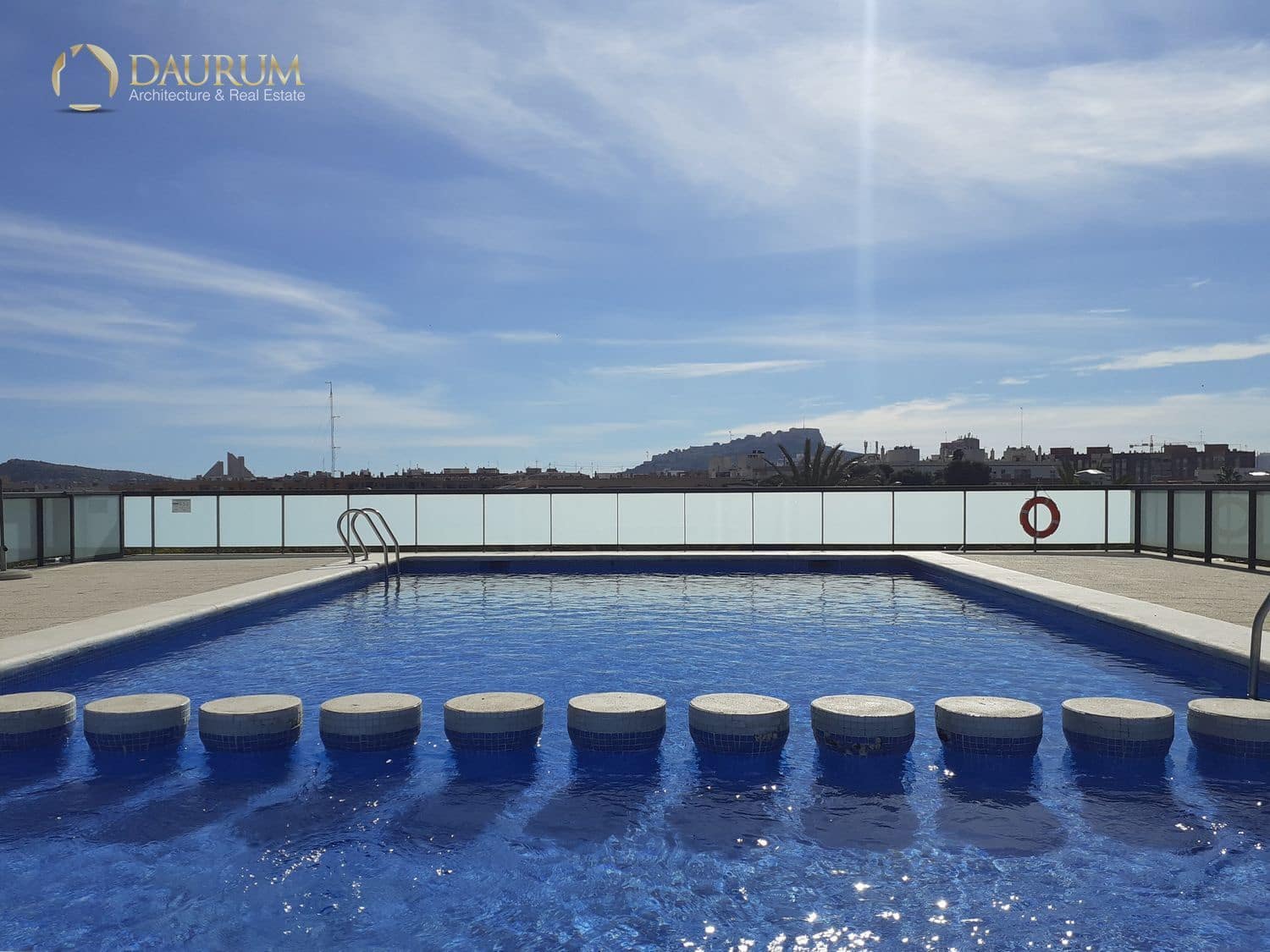 3 bedroom Flat for sale in Alicante / Alacant city with pool garage - € 355,000 (Ref: 9970901)
