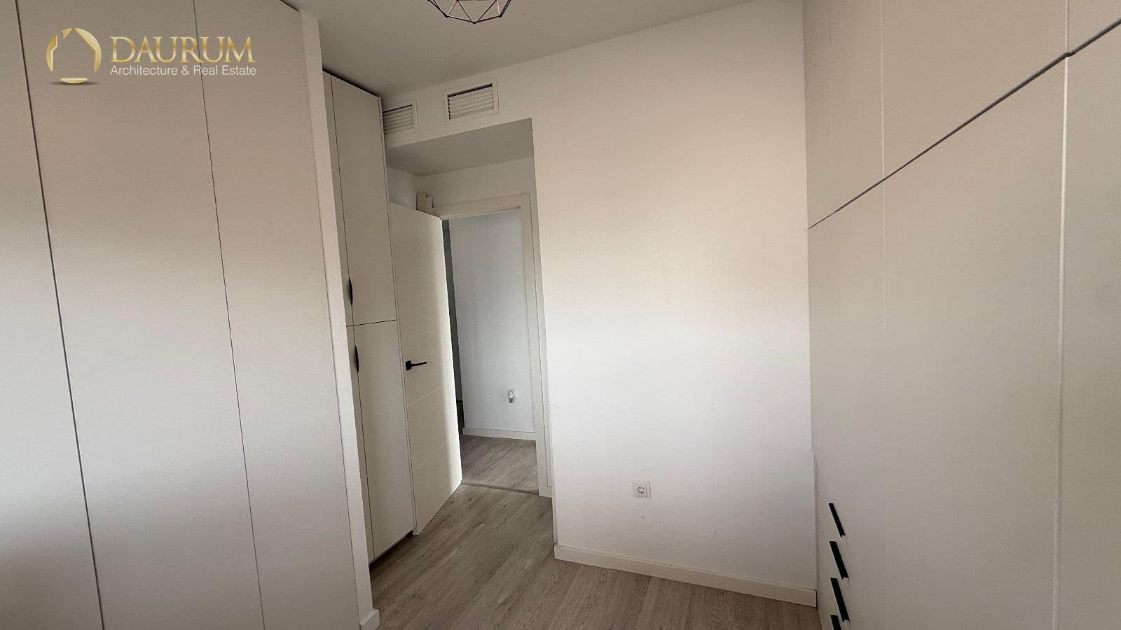 Ático de 2 habitaciones en San Vicente / Sant Vicent del Raspeig en venta con garaje - 299.000 € (Ref: 9976102)