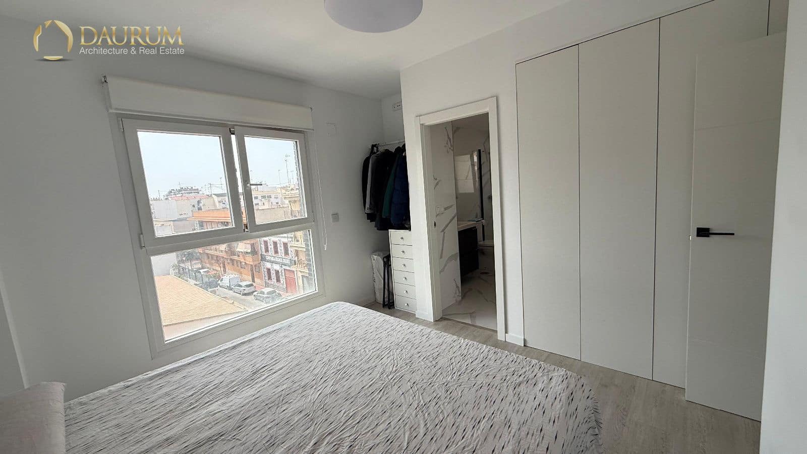 Ático de 2 habitaciones en San Vicente / Sant Vicent del Raspeig en venta con garaje - 299.000 € (Ref: 9976102)