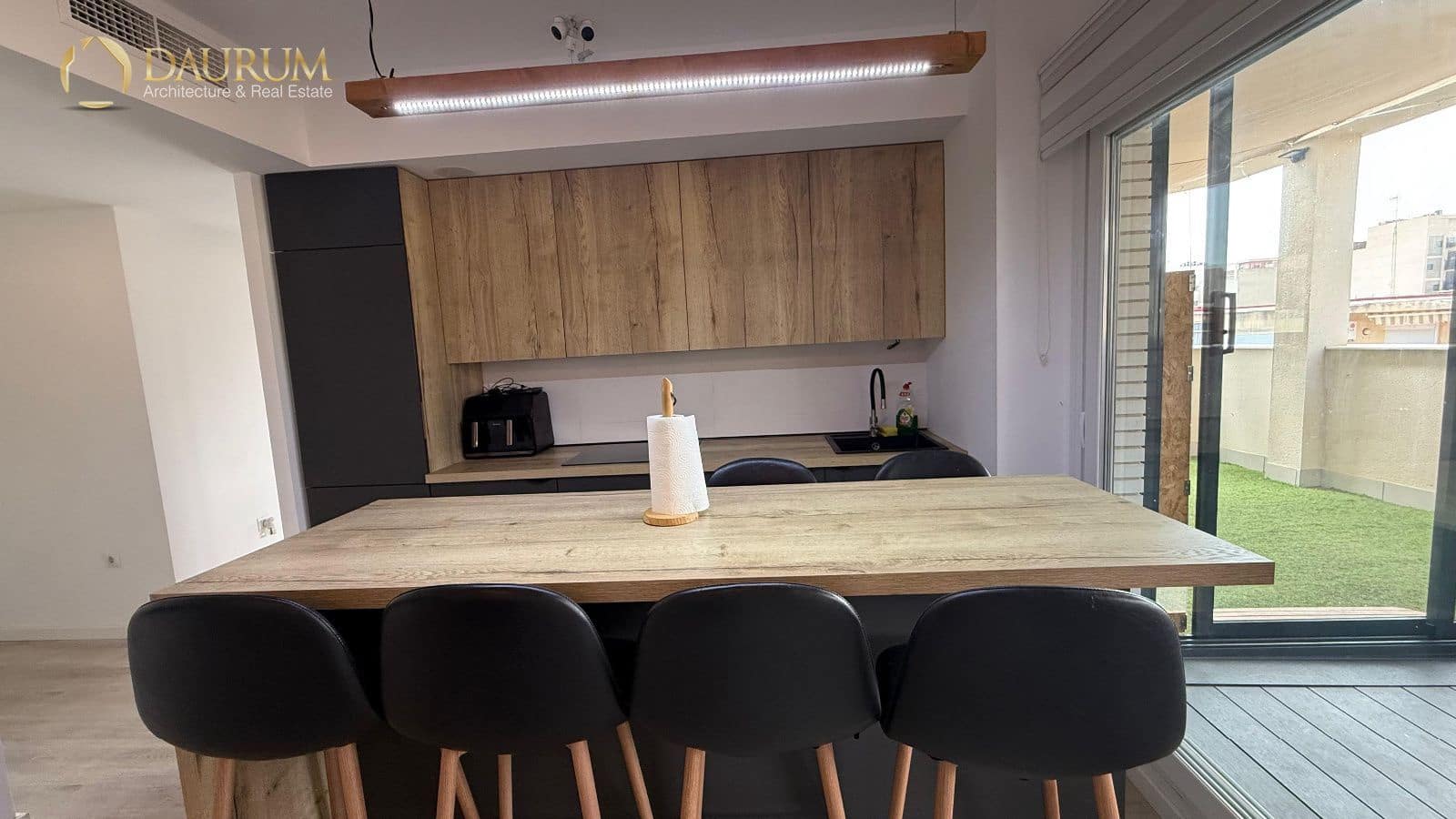 Ático de 2 habitaciones en San Vicente / Sant Vicent del Raspeig en venta con garaje - 299.000 € (Ref: 9976102)