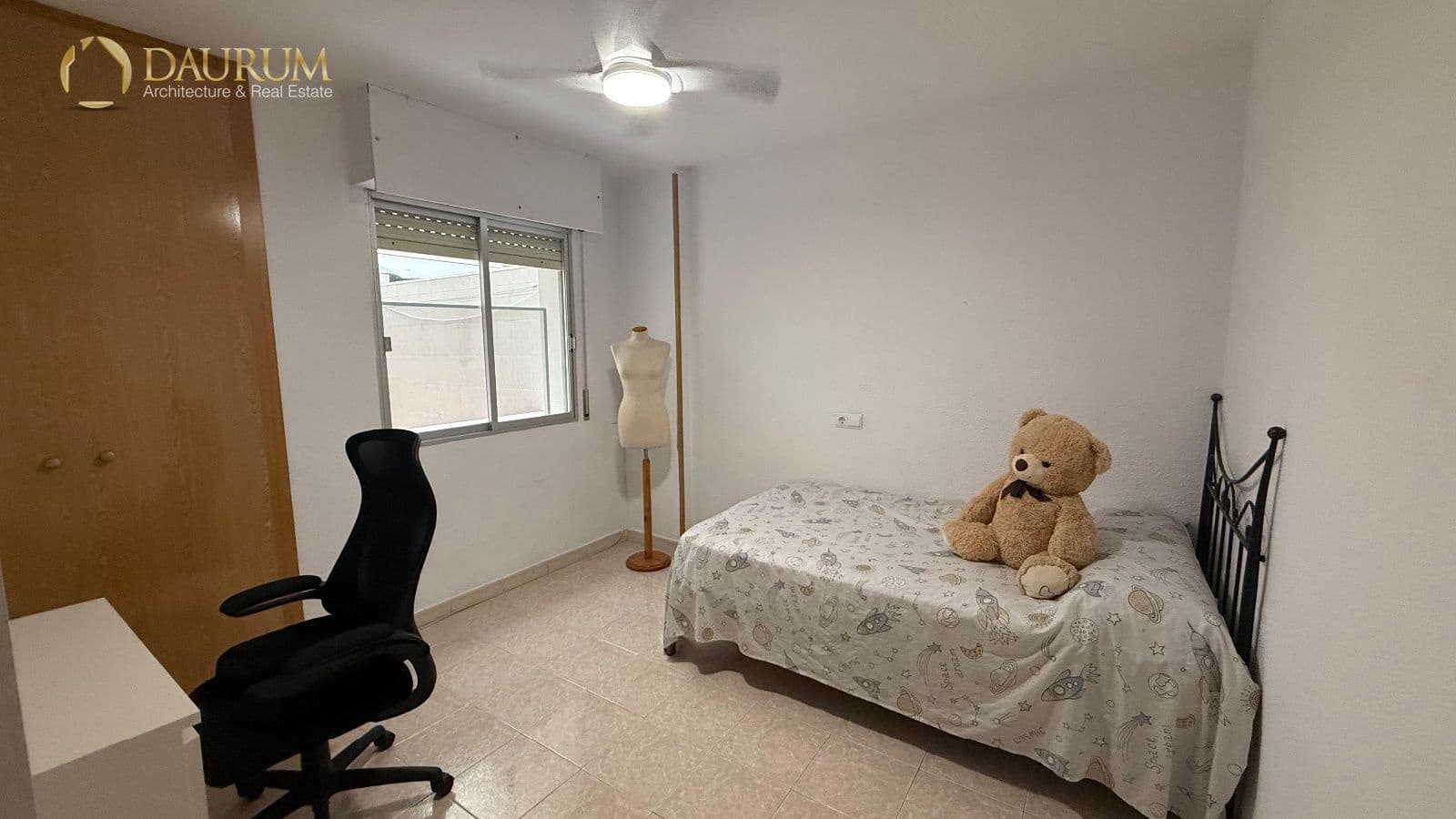4 sovrum Lägenhet till salu i Alicante stad - 285 000 € (Ref: 9981439)