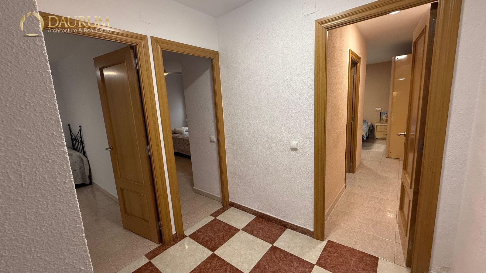 4 sovrum Lägenhet till salu i Alicante stad - 285 000 € (Ref: 9981439)