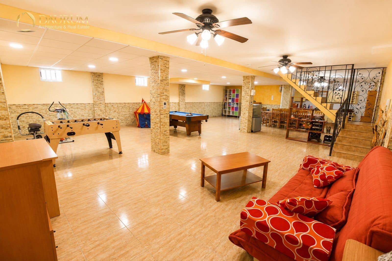 Chalet de 4 habitaciones en Rebolledo en venta con garaje - 485.000 € (Ref: 9981440)