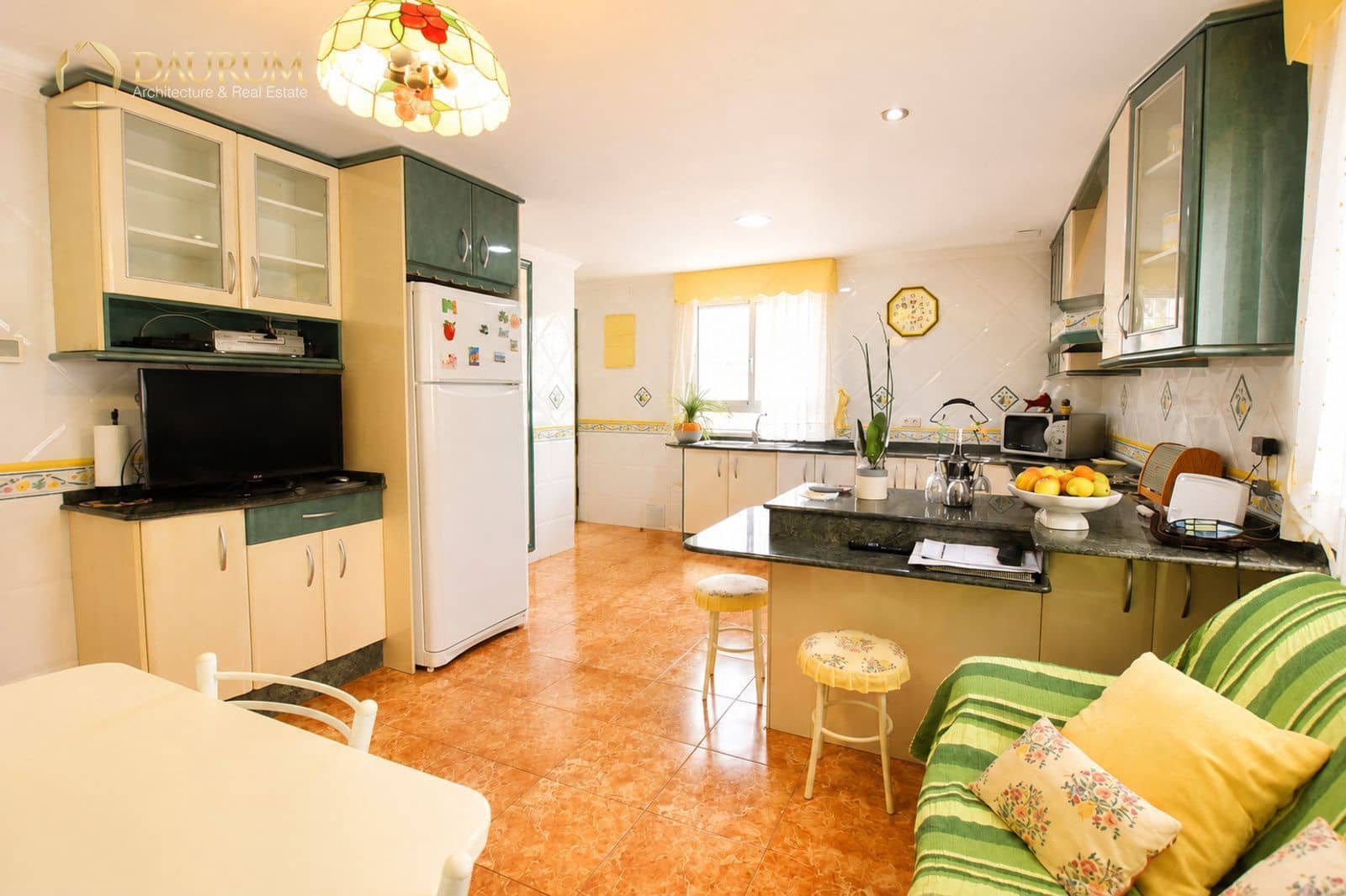 Chalet de 4 habitaciones en Rebolledo en venta con garaje - 485.000 € (Ref: 9981440)