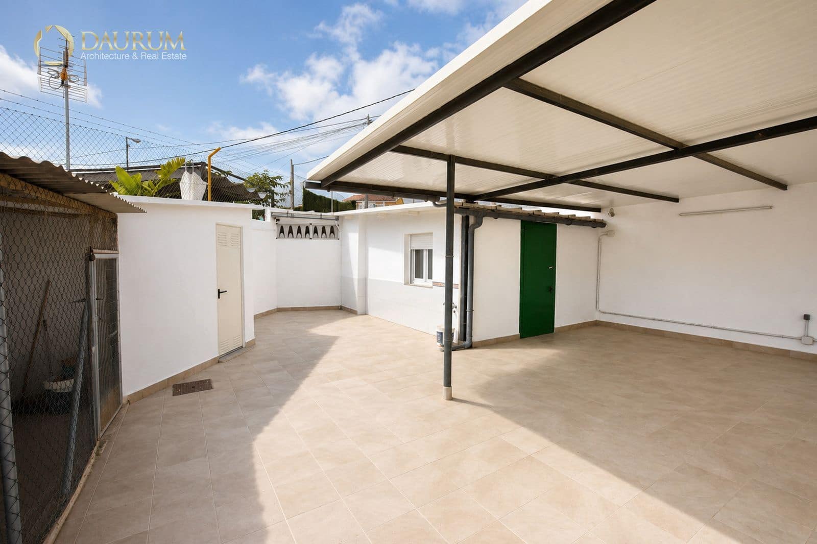 Chalet de 4 habitaciones en Rebolledo en venta con garaje - 485.000 € (Ref: 9981440)