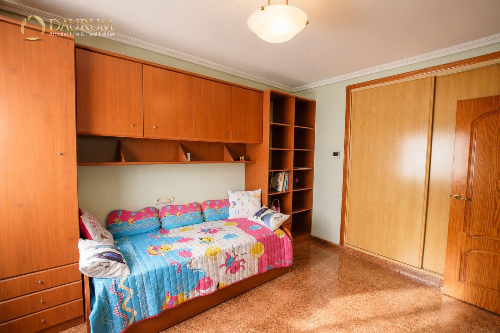 Chalet de 4 habitaciones en Rebolledo en venta con garaje - 485.000 € (Ref: 9981440)