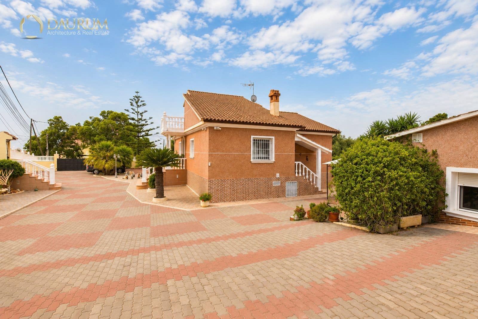 Chalet de 4 habitaciones en Rebolledo en venta con garaje - 485.000 € (Ref: 9981440)