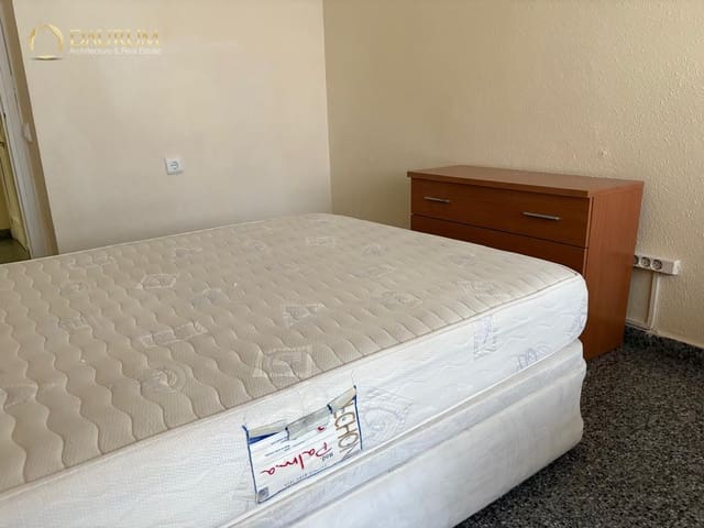 4 soveværelse Lejlighed til salg i Alicante by - € 255.000 (Ref: 9981531)