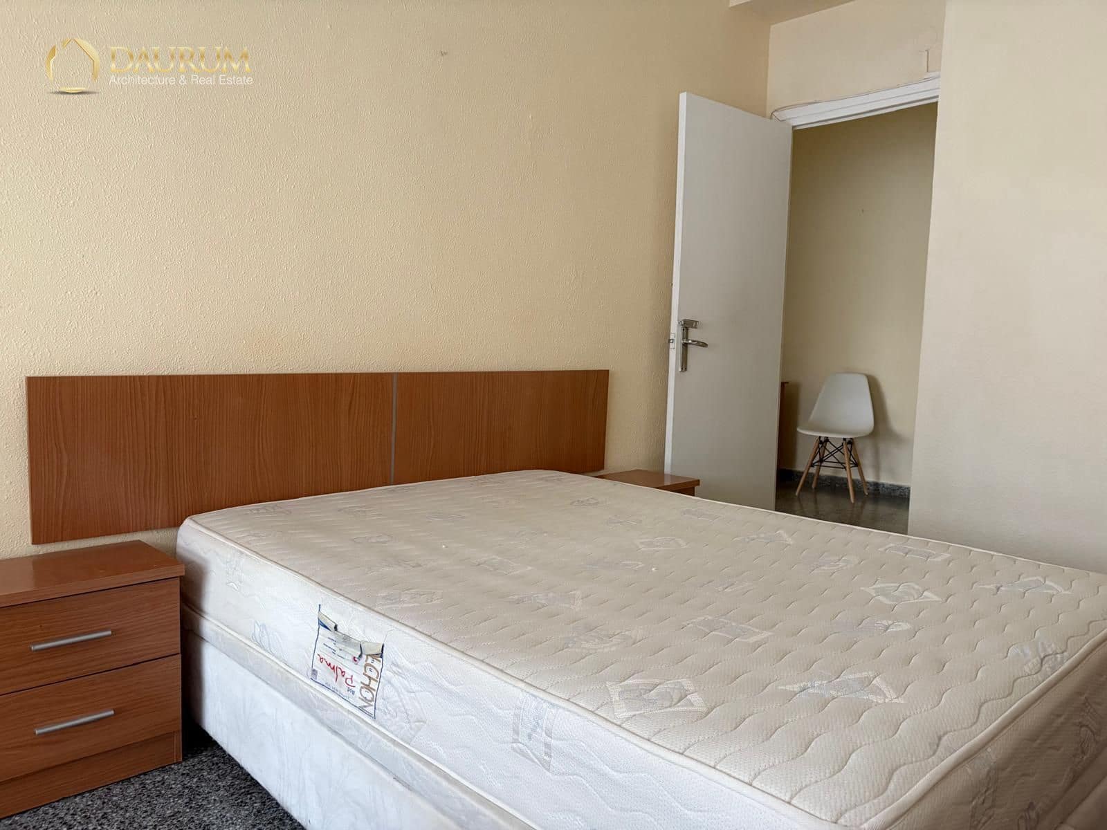 4 soveværelse Lejlighed til salg i Alicante by - € 255.000 (Ref: 9981531)