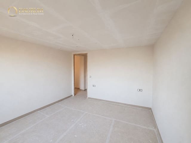 3 bedroom Flat for sale in El Campello - € 180,000 (Ref: 9983271)