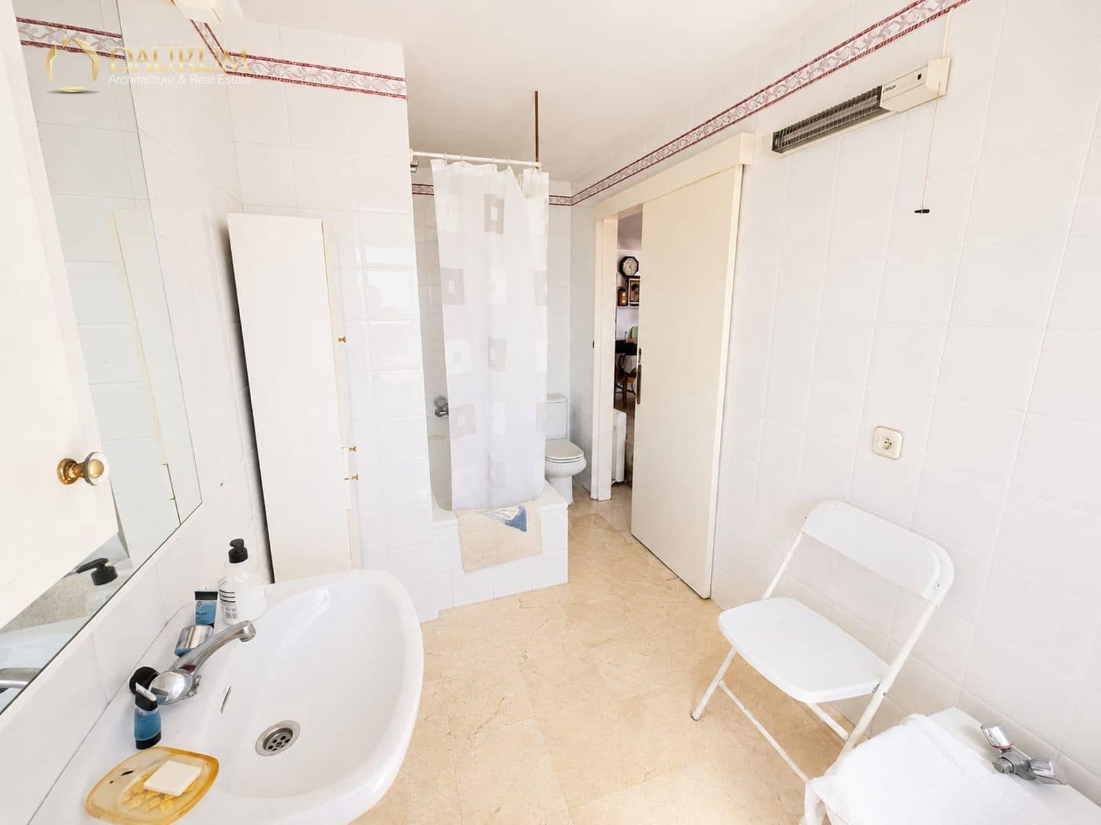 1 soverom Leilighet til salgs i Alicante by med svømmebasseng garasje - € 535 000 (Ref: 9983822)