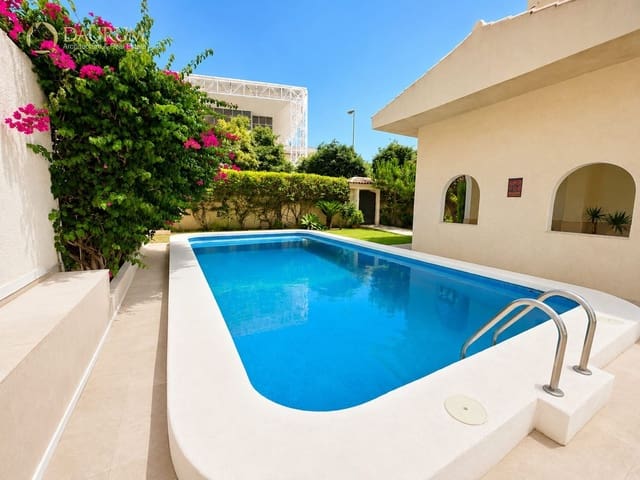 1 soverom Leilighet til salgs i Alicante by med svømmebasseng garasje - € 535 000 (Ref: 9983822)