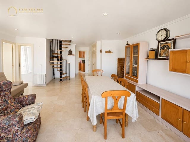 1 soverom Leilighet til salgs i Alicante by med svømmebasseng garasje - € 535 000 (Ref: 9983822)