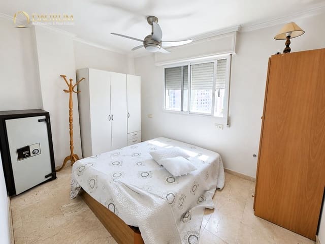 1 soverom Leilighet til salgs i Alicante by med svømmebasseng garasje - € 535 000 (Ref: 9983822)