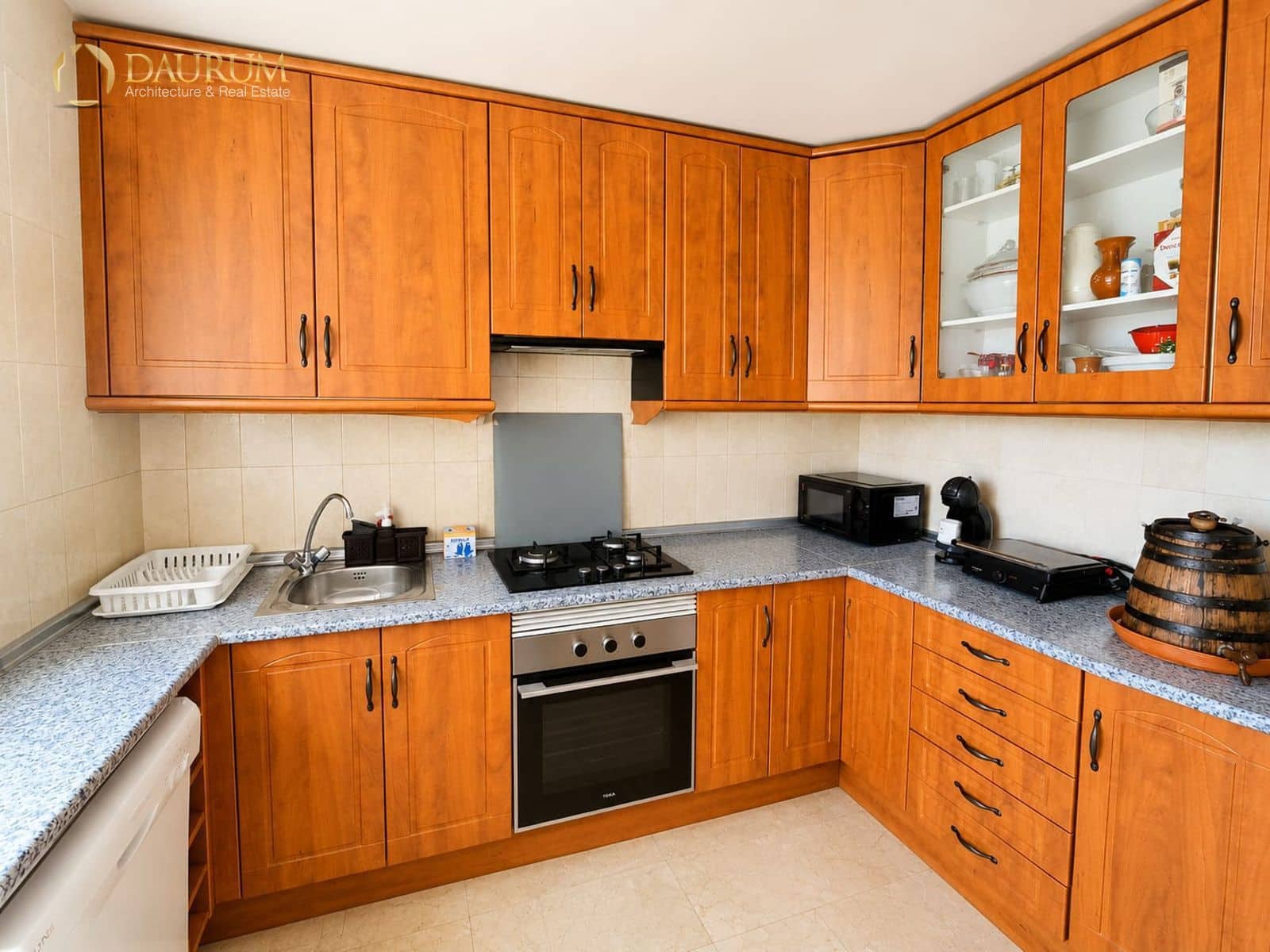 1 soverom Leilighet til salgs i Alicante by med svømmebasseng garasje - € 535 000 (Ref: 9983822)