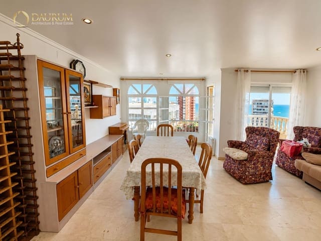 1 soverom Leilighet til salgs i Alicante by med svømmebasseng garasje - € 535 000 (Ref: 9983822)