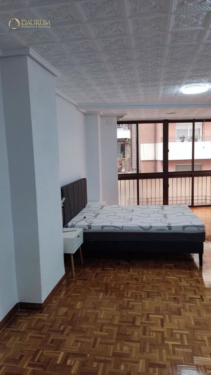 4 soverom Leilighet til salgs i Alicante by - € 399 000 (Ref: 9985743)