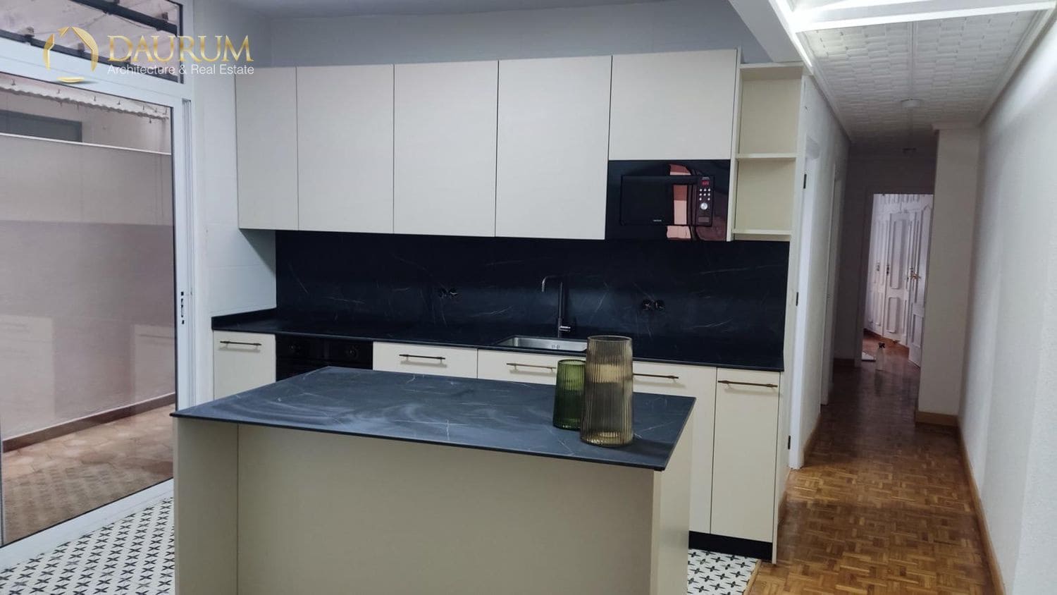 4 soverom Leilighet til salgs i Alicante by - € 399 000 (Ref: 9985743)