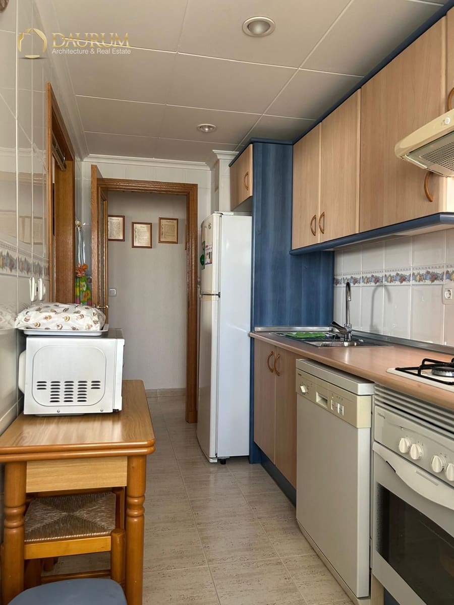 3 soverom Leilighet til salgs i Alicante by med svømmebasseng garasje - € 330 000 (Ref: 9996079)