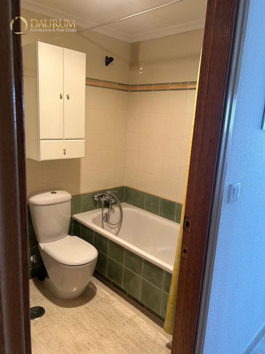 3 soverom Leilighet til salgs i Alicante by med svømmebasseng garasje - € 330 000 (Ref: 9996079)