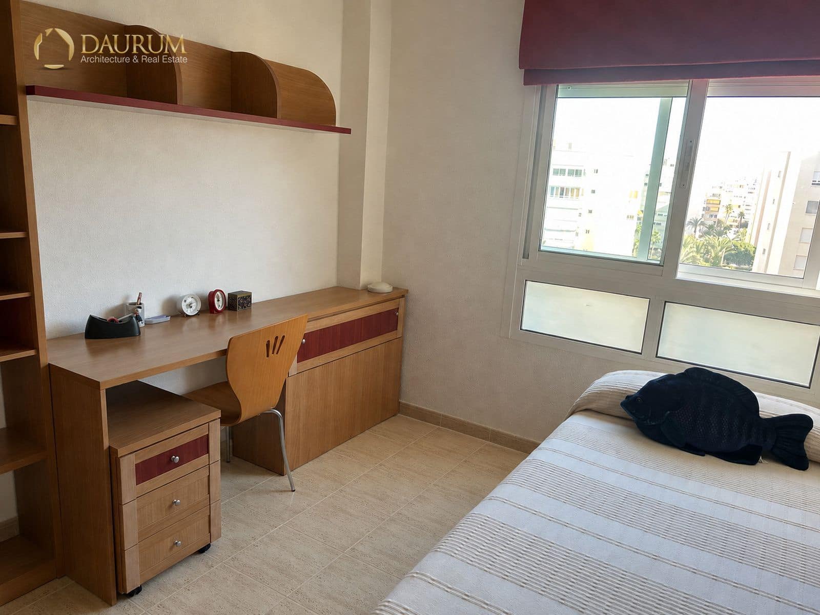 3 soverom Leilighet til salgs i Alicante by med svømmebasseng garasje - € 330 000 (Ref: 9996079)