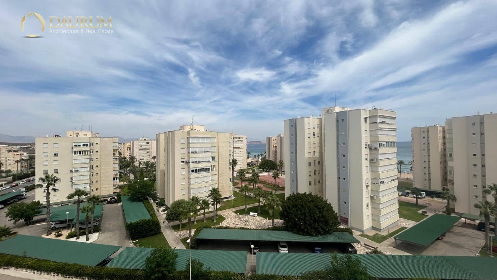 3 soverom Leilighet til salgs i Alicante by med svømmebasseng garasje - € 330 000 (Ref: 9996079)