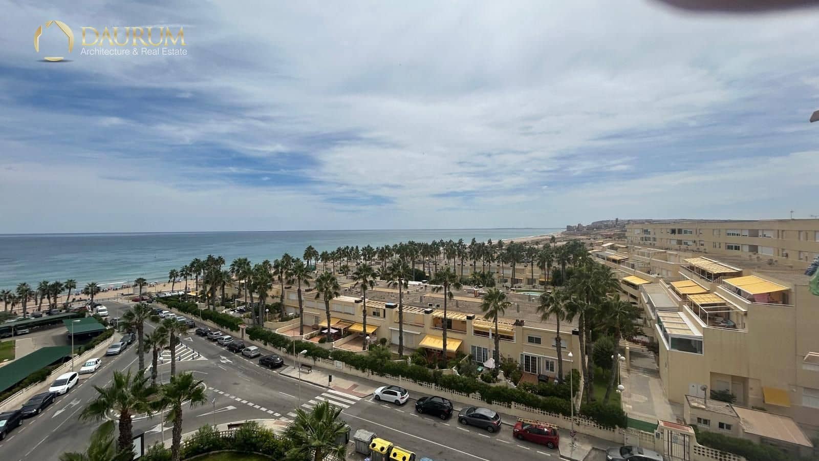3 soverom Leilighet til salgs i Alicante by med svømmebasseng garasje - € 330 000 (Ref: 9996079)