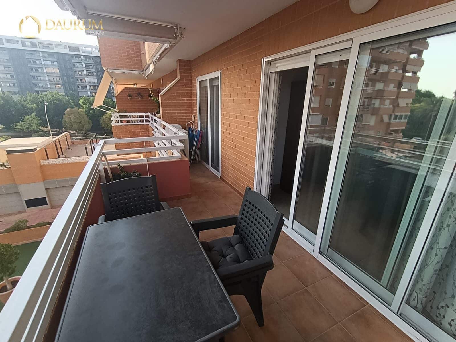 2 soverom Leilighet til salgs i Alicante by med svømmebasseng garasje - € 390 000 (Ref: 9996080)