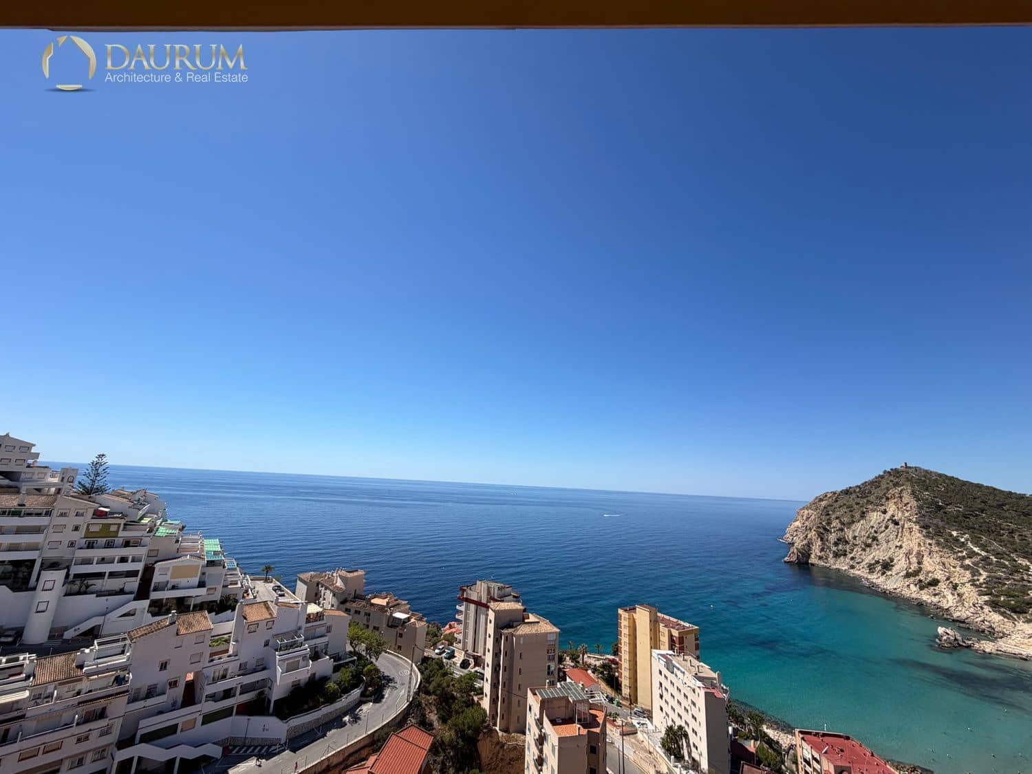 Piso de 2 habitaciones en Benidorm en venta con piscina - 298.000 € (Ref: 9997669)