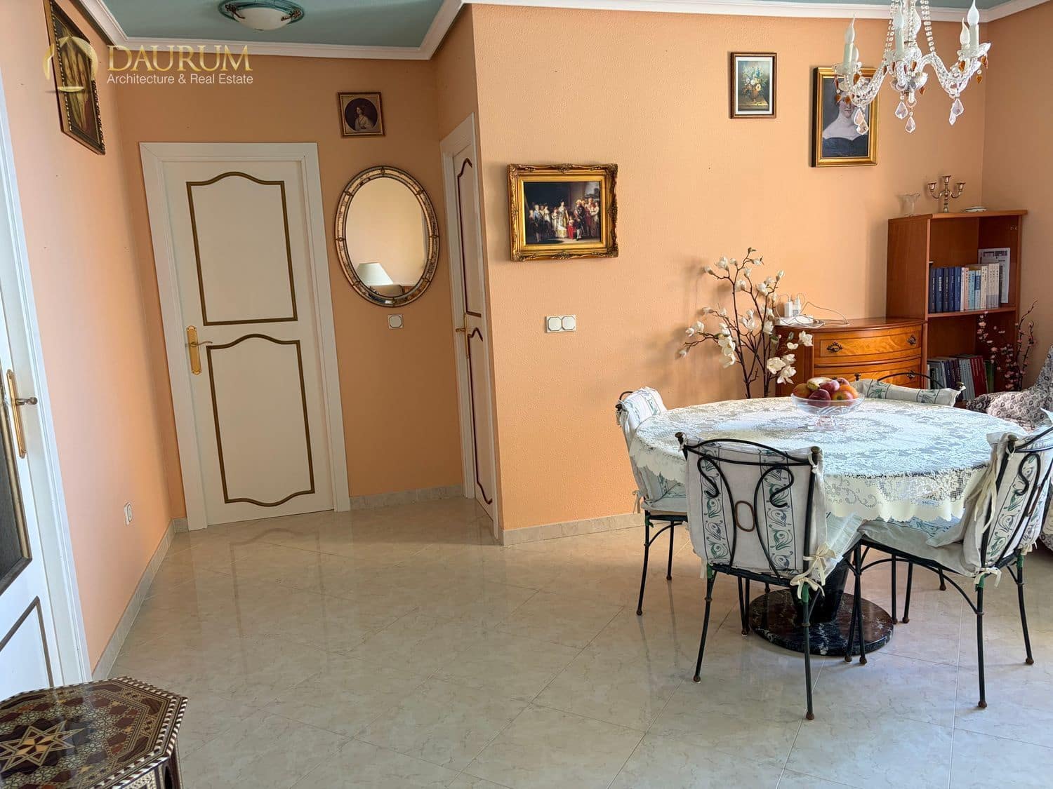 Piso de 2 habitaciones en Benidorm en venta con piscina - 298.000 € (Ref: 9997669)