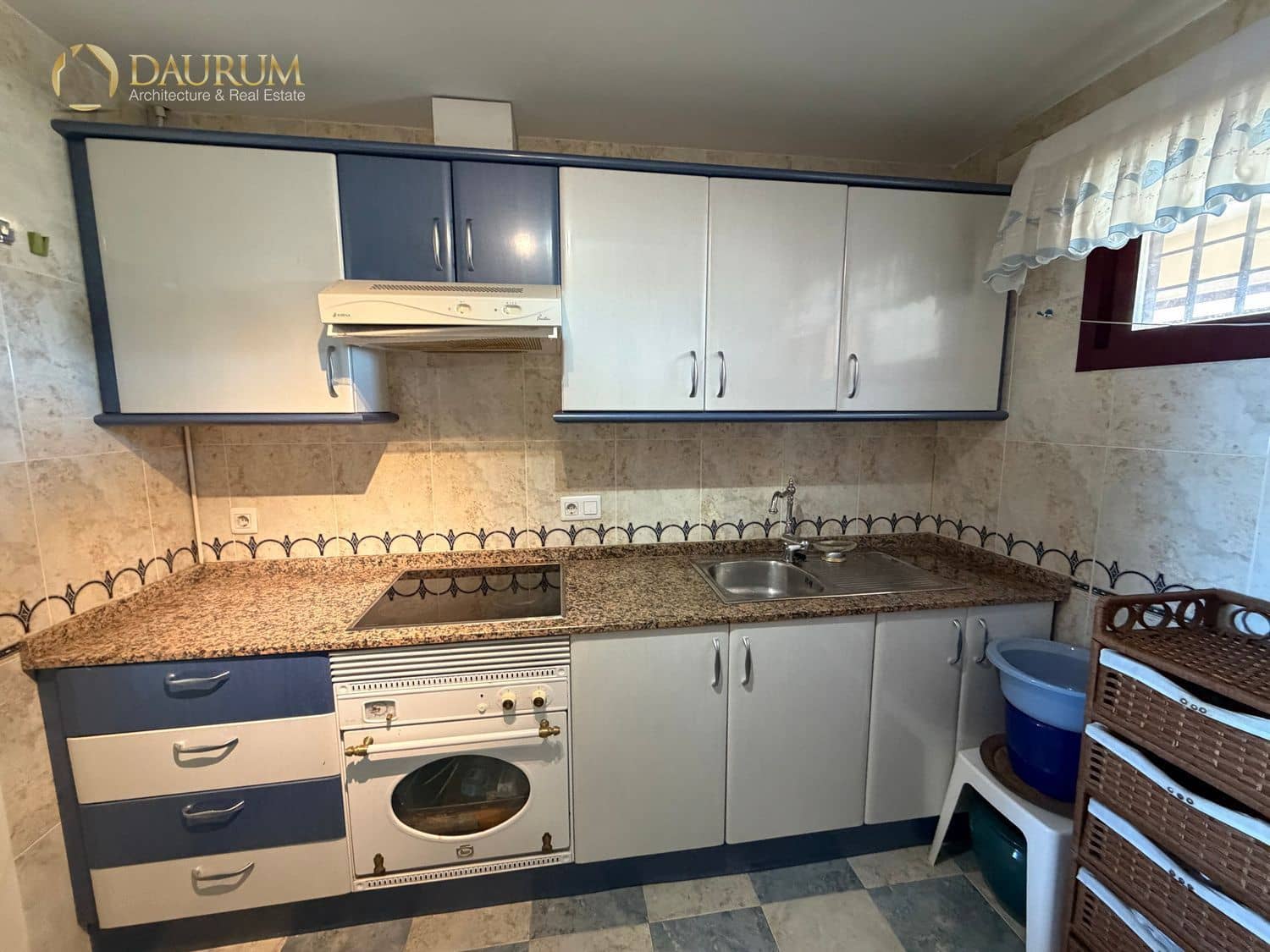 Piso de 2 habitaciones en Benidorm en venta con piscina - 298.000 € (Ref: 9997669)