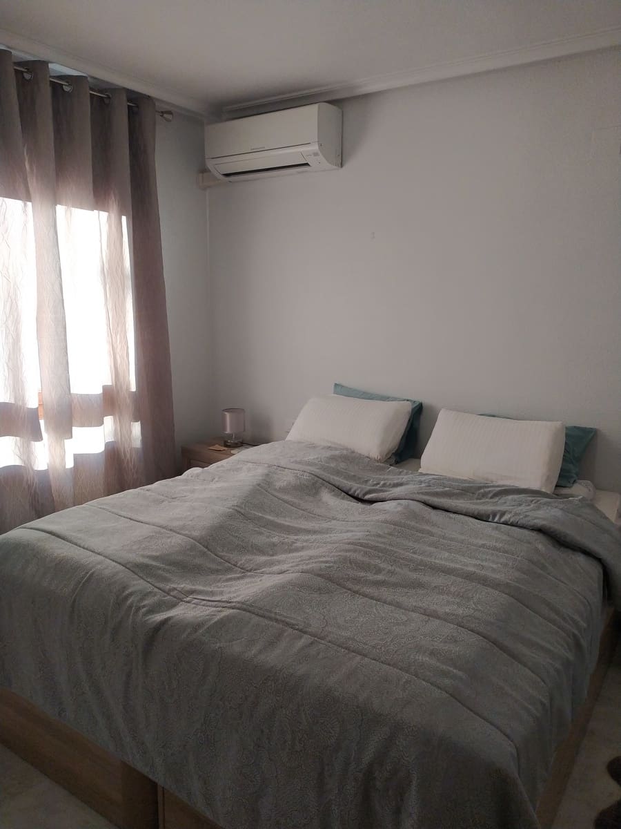 4 slaapkamer Huis te koop in San Miguel de Salinas met zwembad garage - € 450.000 (Ref: 8826790)