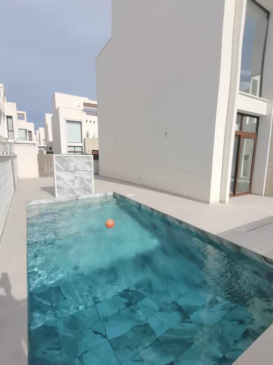 3 sypialnia Willa na sprzedaż w Ciudad Quesada z basenem garażem - 579 000 € (Ref: 8837504)