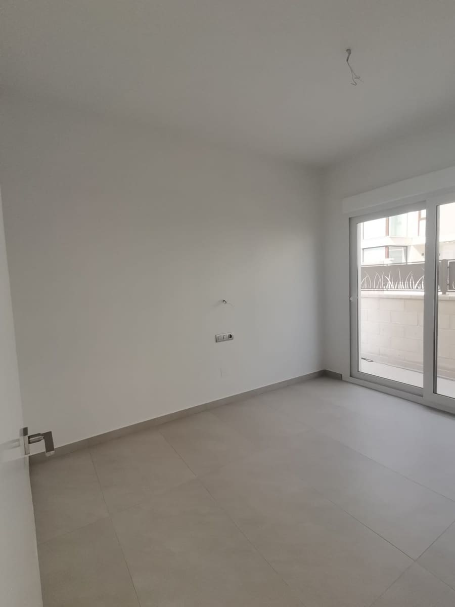 3 sypialnia Willa na sprzedaż w Ciudad Quesada z basenem garażem - 579 000 € (Ref: 8837504)