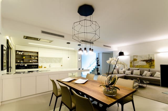 4 slaapkamer Villa te koop in Campoamor, Orihuela met zwembad garage - € 1.500.000 (Ref: 8851067)