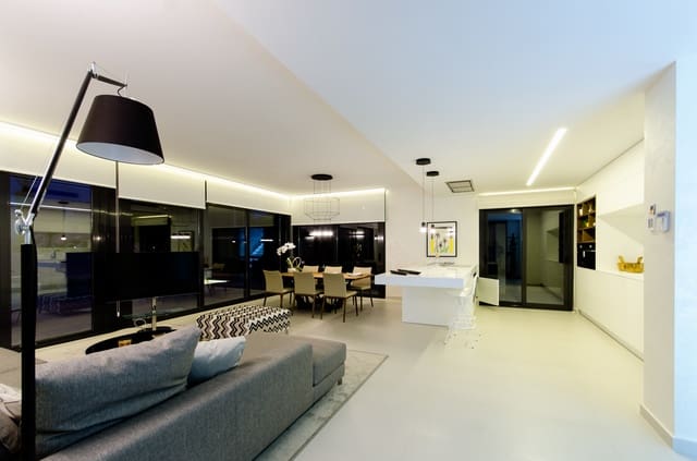 4 slaapkamer Villa te koop in Campoamor, Orihuela met zwembad garage - € 1.500.000 (Ref: 8851067)