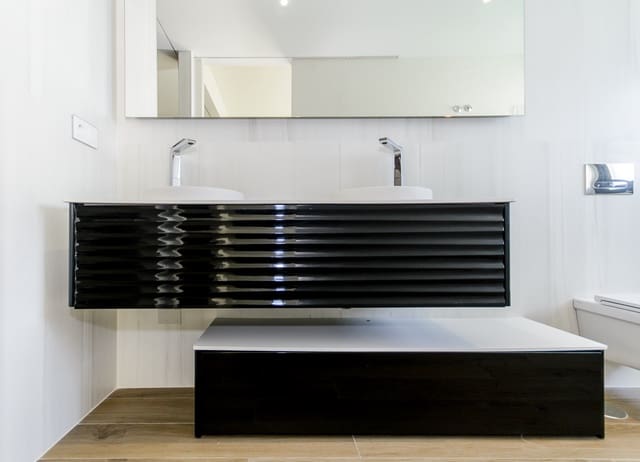 3 quarto Moradia para venda em San Miguel de Salinas com piscina garagem - 1 250 000 € (Ref: 9012594)