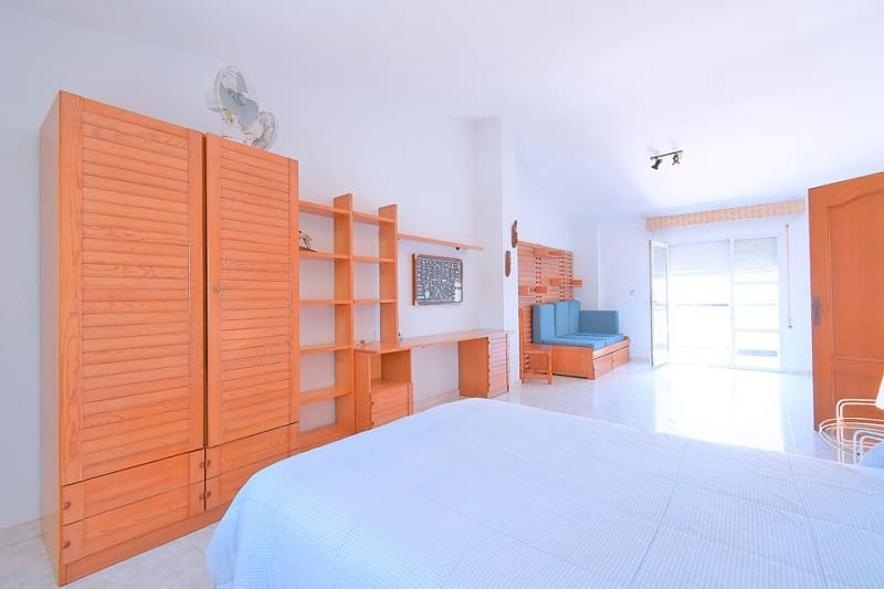 5 soveværelse Villa til salg i Los Urrutias med garage - € 289.000 (Ref: 9057020)