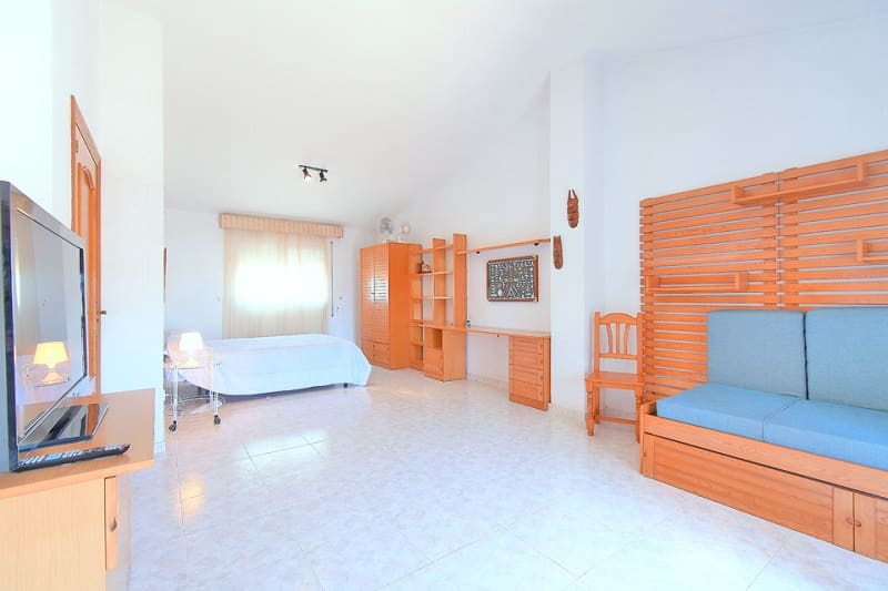 5 soveværelse Villa til salg i Los Urrutias med garage - € 289.000 (Ref: 9057020)