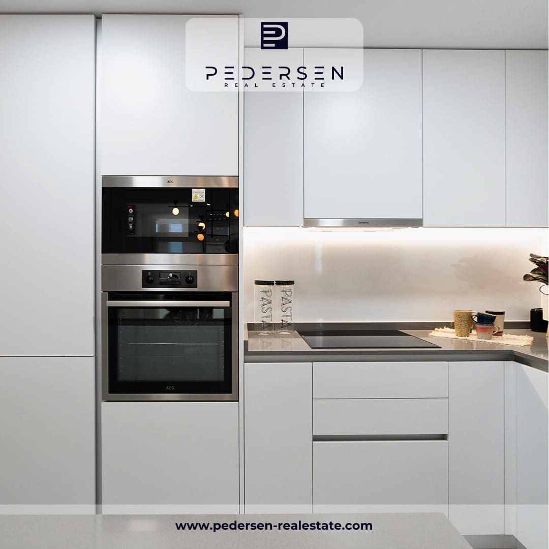 2 soverom Leilighet til salgs i Benidorm med svømmebasseng garasje - € 428 000 (Ref: 9308727)