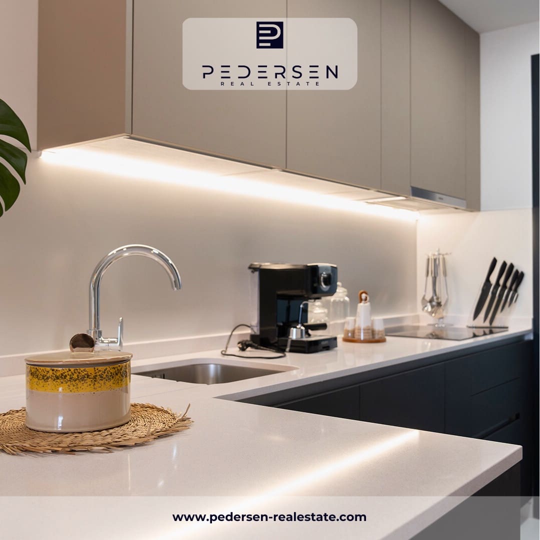 2 soverom Leilighet til salgs i Benidorm med svømmebasseng garasje - € 428 000 (Ref: 9308727)