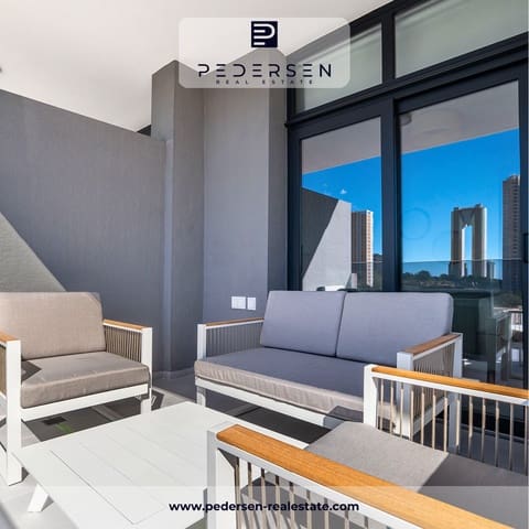 2 soverom Leilighet til salgs i Benidorm med svømmebasseng garasje - € 428 000 (Ref: 9308727)